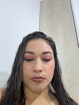Snapshot of Tatiana123_ chatting on June 27, 2026, 8:04 pm Tatiana123 online show from June 27, 2026, 8:04 pm
