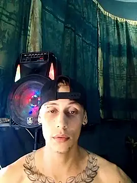 Snapshot of maxwell_crazy1 chatting on May 21, 2026, 4:43 am maxwell crazy1 online show from May 21, 2026, 4:43 am