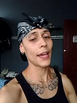 Snapshot of maxwell_crazy1 chatting on May 30, 2026, 6:35 pm maxwell crazy1 online show from May 30, 2026, 6:35 pm