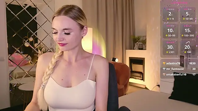 Snapshot of Mila__Lux chatting on July 14, 2026, 2:05 am Mila Lux online show from July 14, 2026, 2:05 am