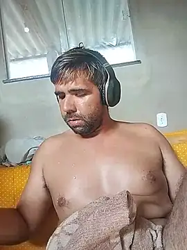 Rodrigo123hjsbdnd online show from May 24, 2026, 5:02 pm