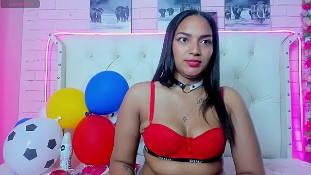 Snapshot of Briana_pratt chatting on July 13, 2026, 2:44 am Briana pratt online show from July 13, 2026, 2:44 am