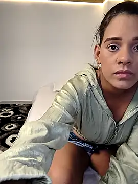 Snapshot of Freyapasion chatting on May 19, 2026, 8:05 pm Freyapasion online show from May 19, 2026, 8:05 pm