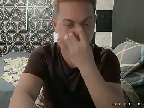Snapshot of PhilFuckBOYY chatting on May 13, 2026, 4:41 am PhilFuckBOYY online show from May 13, 2026, 4:41 am