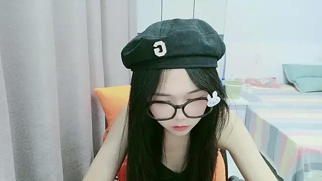xiaoxiaoyu030 online show from July 10, 2026, 9:31 am