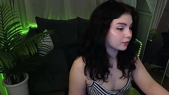 lollyy pop online show from May 24, 2026, 1:27 am