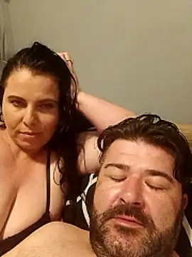 Snapshot of Angel_and_Devil_couple chatting on May 26, 2026, 8:51 pm Angel and Devil couple online show from May 26, 2026, 8:51 pm