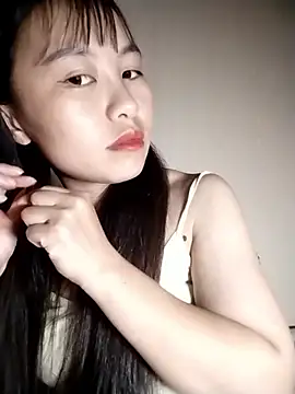 Snapshot of Cherry-squirtt chatting on June 18, 2026, 3:28 pm Cherry-squirtt online show from June 18, 2026, 3:28 pm