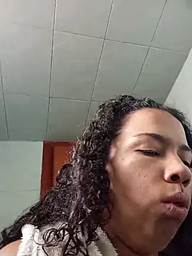 Snapshot of TamaraaHoney chatting on July 15, 2026, 1:18 pm TamaraaHoney online show from July 15, 2026, 1:18 pm