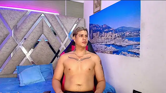 Snapshot of dominic_connor chatting on June 7, 2026, 3:34 am dominic connor online show from June 7, 2026, 3:34 am