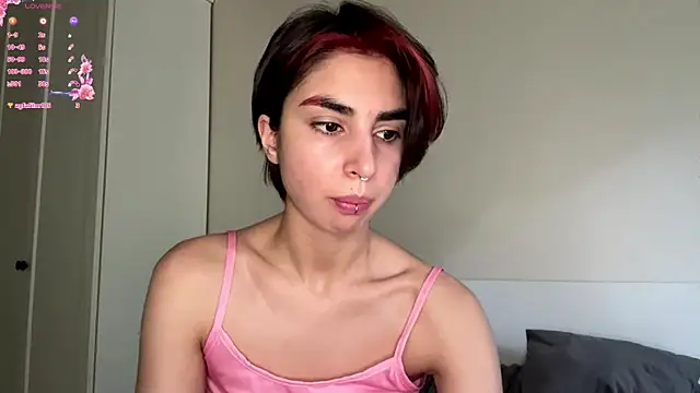 JessiaRuezga online show from July 14, 2026, 11:16 am