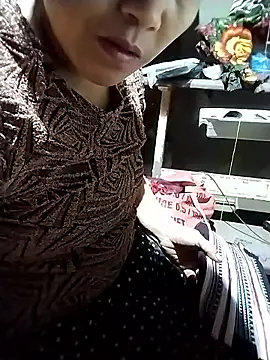 Caily-ly online show from June 10, 2026, 2:46 am