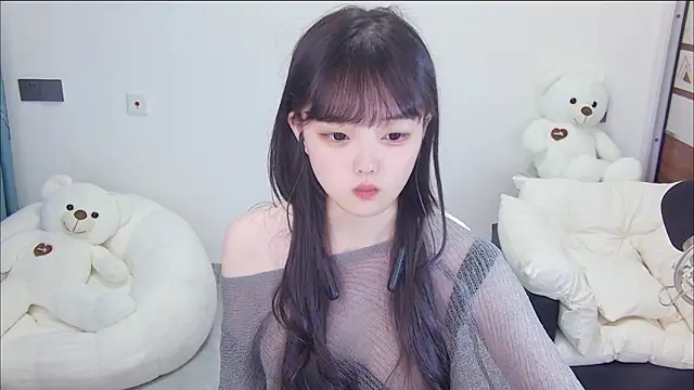 Snapshot of Evil-Bunny007 chatting on May 26, 2026, 12:58 pm Evil-Bunny007 online show from May 26, 2026, 12:58 pm