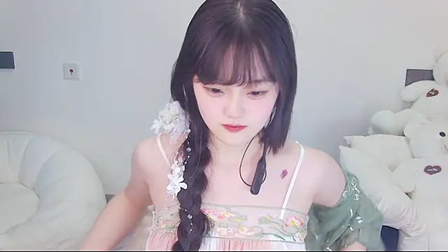 Snapshot of Evil-Bunny007 chatting on May 30, 2026, 11:27 am Evil-Bunny007 online show from May 30, 2026, 11:27 am
