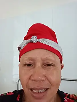zanalove online show from May 23, 2026, 11:48 pm