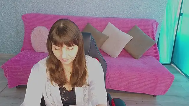 Snapshot of StelaDream chatting on May 21, 2026, 9:50 am StelaDream online show from May 21, 2026, 9:50 am