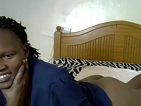 Snapshot of Sexxyfrey chatting on May 18, 2026, 4:12 pm Sexxyfrey online show from May 18, 2026, 4:12 pm