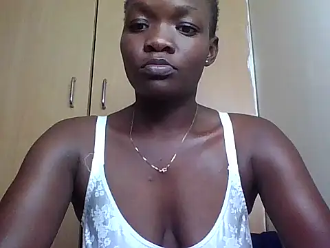 Snapshot of joyvall01 chatting on May 30, 2026, 5:18 pm joyvall01 online show from May 30, 2026, 5:18 pm