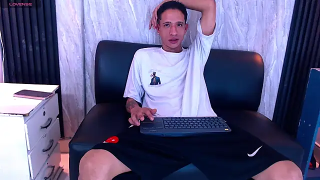 anxiuos miller online show from June 17, 2026, 3:50 am