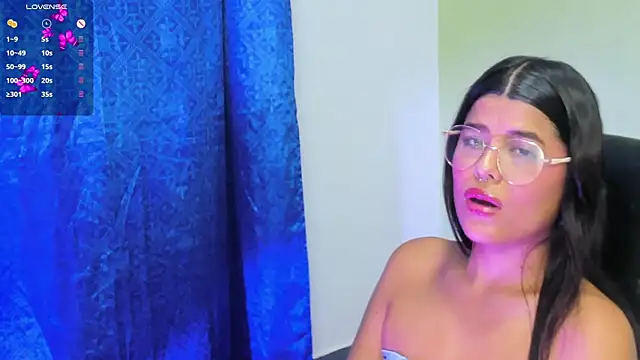 Snapshot of salome_cuty chatting on July 9, 2026, 10:53 pm salome cuty online show from July 9, 2026, 10:53 pm