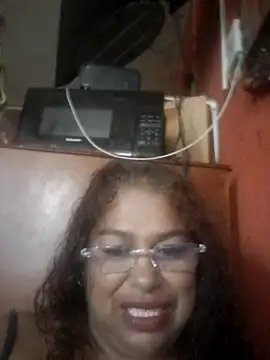 Snapshot of Megansquirt69 chatting on May 22, 2026, 9:46 pm Megansquirt69 online show from May 22, 2026, 9:46 pm
