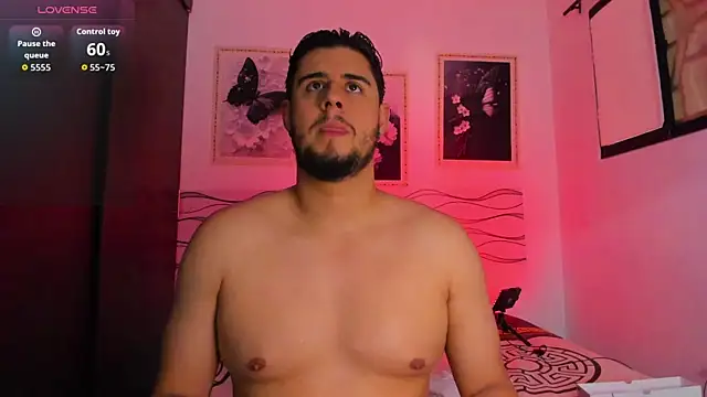 Ryan evannss  online show from May 26, 2026, 1:09 pm