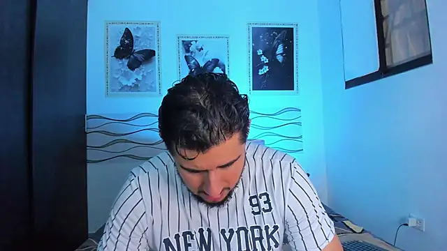 Ryan evannss  online show from May 29, 2026, 12:55 pm