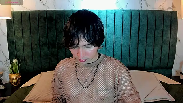 Brunodeluca  online show from May 23, 2026, 8:19 pm