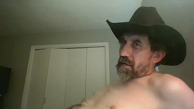 Snapshot of old_Domino chatting on May 27, 2026, 12:42 am old Domino online show from May 27, 2026, 12:42 am