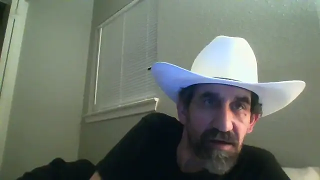 Snapshot of old_Domino chatting on May 23, 2026, 10:14 am old Domino online show from May 23, 2026, 10:14 am