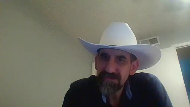Snapshot of old_Domino chatting on June 11, 2026, 9:23 pm old Domino online show from June 11, 2026, 9:23 pm