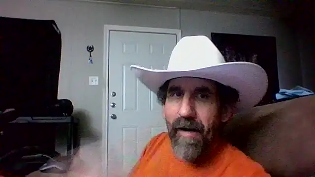 Snapshot of old_Domino chatting on May 25, 2026, 1:32 pm old Domino online show from May 25, 2026, 1:32 pm