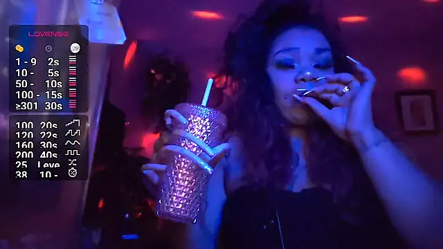 NailGoddessnow online show from January 17, 2025, 8:02 am