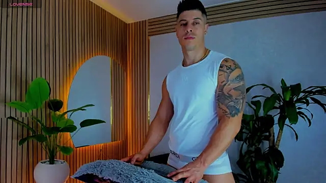 lukas green11 online show from June 11, 2026, 6:27 pm