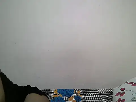 Snapshot of Miss_rihanna chatting on June 27, 2026, 7:42 pm Miss rihanna online show from June 27, 2026, 7:42 pm