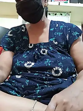 Snapshot of Ramya111_Tamil chatting on July 22, 2026, 6:48 am Ramya111 Tamil online show from July 22, 2026, 6:48 am