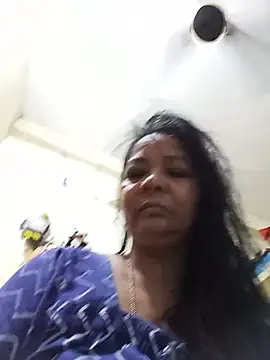 Snapshot of Ramya111_Tamil chatting on June 22, 2026, 10:45 am Ramya111 Tamil online show from June 22, 2026, 10:45 am