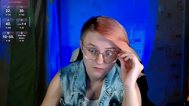 Snapshot of __Freya___ chatting on July 19, 2026, 4:04 pm Freya online show from July 19, 2026, 4:04 pm
