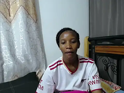 KittyFay online show from May 29, 2026, 9:32 pm