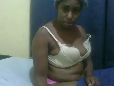 naughty-slender online show from May 30, 2026, 7:08 pm