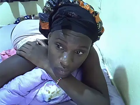 Snapshot of Gorgeous-maya chatting on May 28, 2026, 8:22 am Gorgeous-maya online show from May 28, 2026, 8:22 am