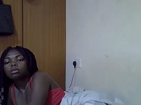 Snapshot of cute_tamara09 chatting on May 19, 2026, 1:56 am cute tamara09 online show from May 19, 2026, 1:56 am