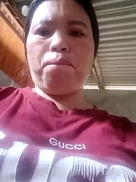 Snapshot of -Yeyi- chatting on May 19, 2026, 12:26 am -Yeyi- online show from May 19, 2026, 12:26 am