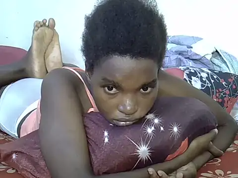 Snapshot of princess_scovia chatting on July 1, 2026, 6:08 pm princess scovia online show from July 1, 2026, 6:08 pm