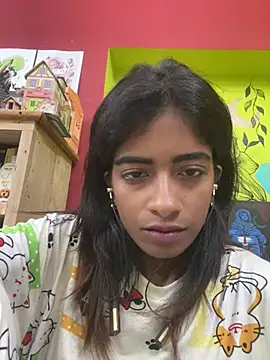 Snapshot of Shopiaa12 chatting on May 27, 2026, 9:16 am Shopiaa12 online show from May 27, 2026, 9:16 am