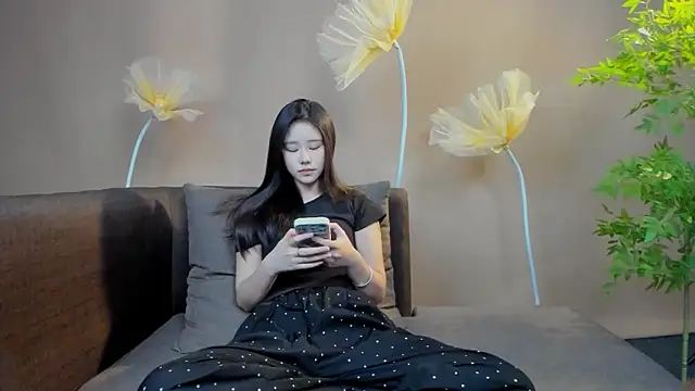 yu598188 online show from June 6, 2026, 3:01 am