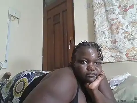 Snapshot of Bigdarkass chatting on May 19, 2026, 1:43 am Bigdarkass online show from May 19, 2026, 1:43 am