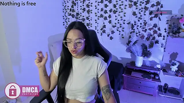 Spicydollx 1 online show from May 17, 2026, 3:01 pm