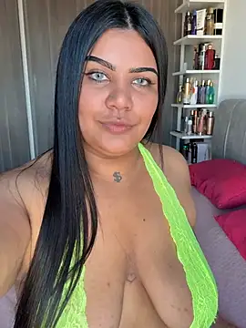 Snapshot of CharlotteFoxx3 chatting on May 18, 2026, 7:07 pm CharlotteFoxx3 online show from May 18, 2026, 7:07 pm