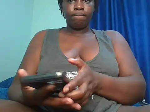 Snapshot of curvy--pussy23 chatting on May 27, 2026, 1:51 pm curvy--pussy23 online show from May 27, 2026, 1:51 pm